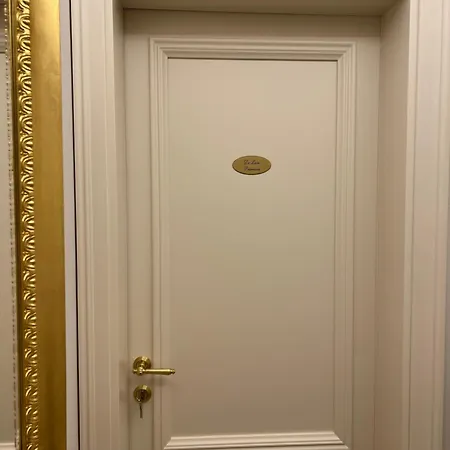 アパートホテル Perlage 3*